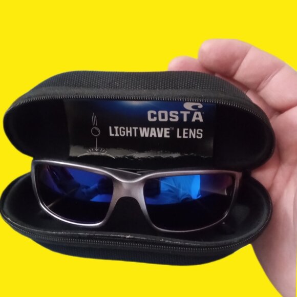 Light wave Costa Sunglasses - Picture 1 of 5